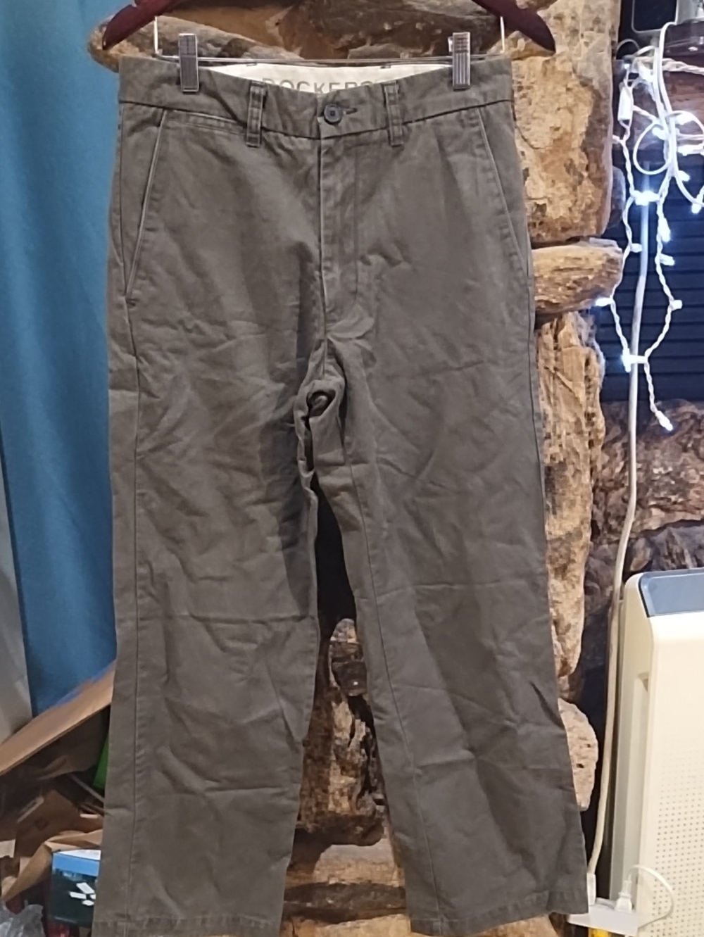 Dockers Men's Chino Pants in Brown